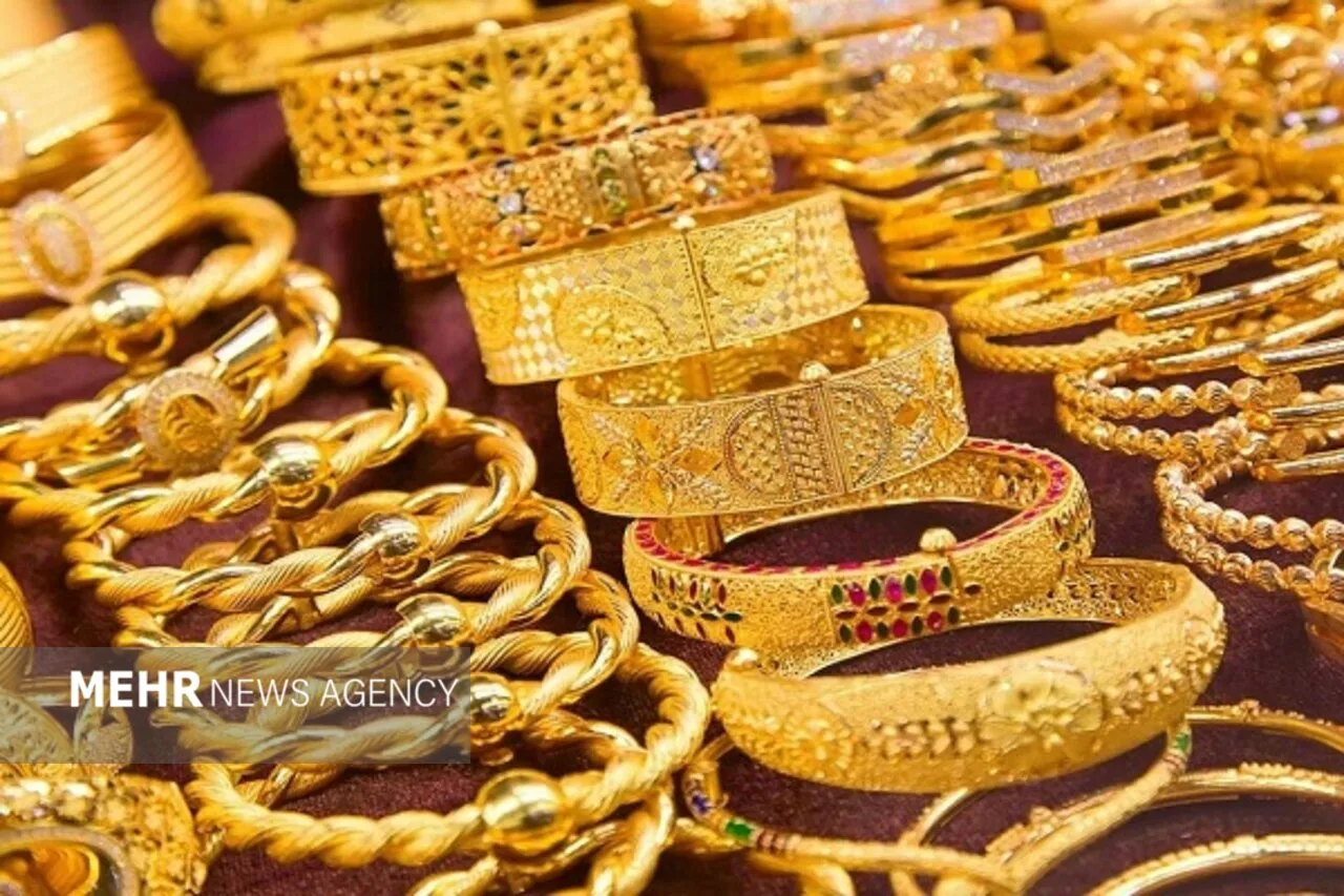 قیمت طلا و سکه امروز دوشنبه ۱۵ اردیبهشت ۱۴۰۴؛ بازار درجا زد قیمت طلا و سکه امروز دوشنبه ۱۵ اردیبهشت ۱۴۰۴؛ بازار درجا زد