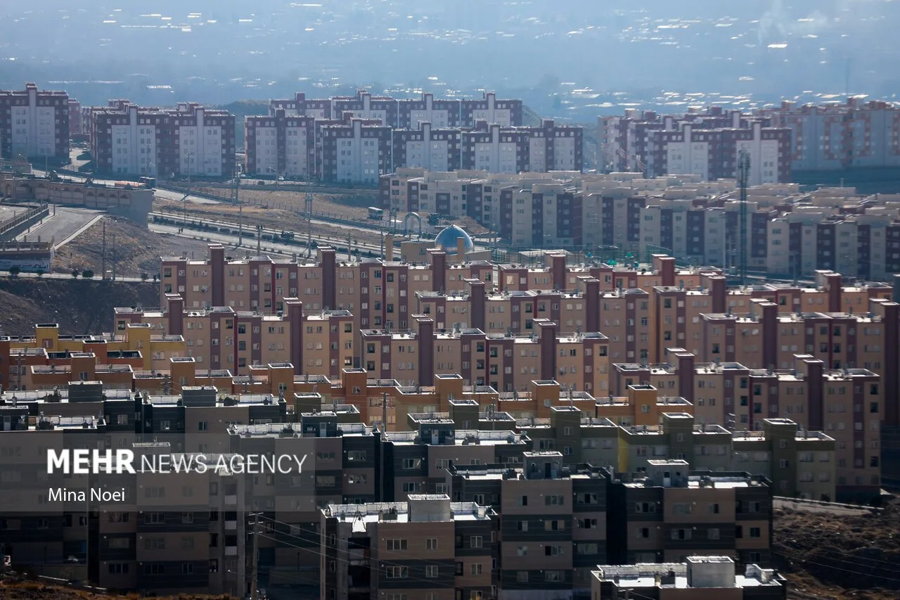 خریداران واقعی بازار مسکن، منتظر کاهش هیجانی قیمتها نباشند خریداران واقعی بازار مسکن، منتظر کاهش هیجانی قیمتها نباشند