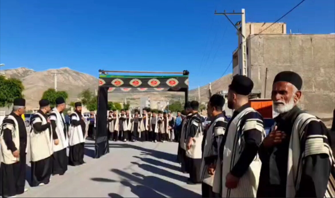 مراسم سوگواری امام شهید در کوهرنگ